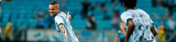 Após massacre no primeiro tempo, Grêmio leva susto, mas vence.