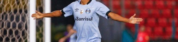 Com um a menos e time reserva, Grêmio luta e arranca 1 a 1 do Guaraní-PAR fora d