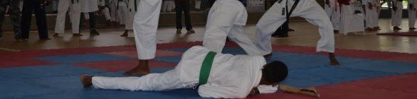  Caratecas viajam com apoio da Sudesb para disputar campeonato na Paraíba